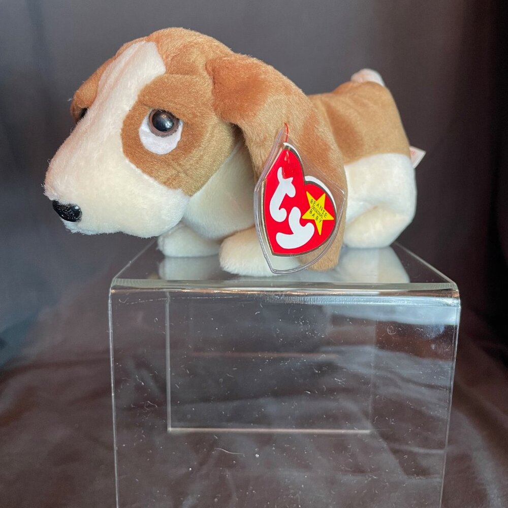 RARE TY ORIGINAL BEANIE BABY TRACKER THE BASSET HOUND DOG 1998 RETIRED W/ORG TAG